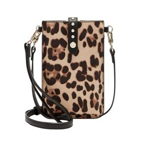 NWT INC International Concepts Women’s Animal Print Crossbody Wristlet Bag Gifts